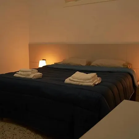 Onethousand House In Con Smarttv Penzion *